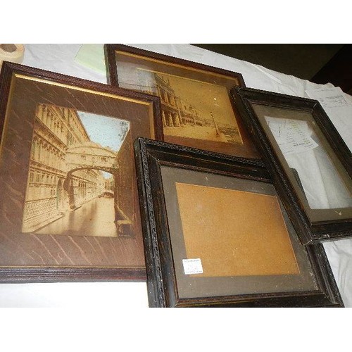 792 - Two pictures and two picture frames.