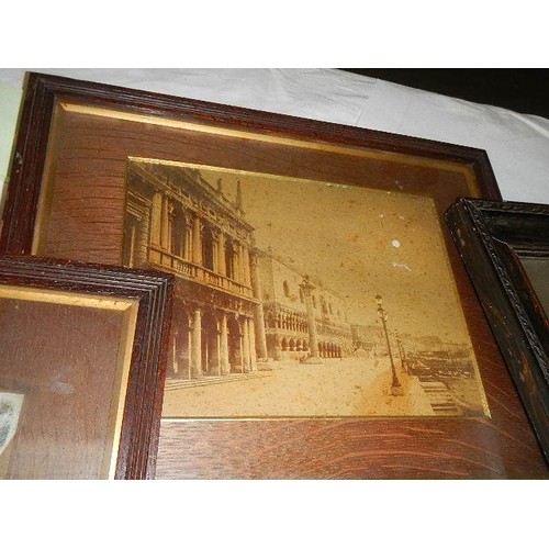 792 - Two pictures and two picture frames.