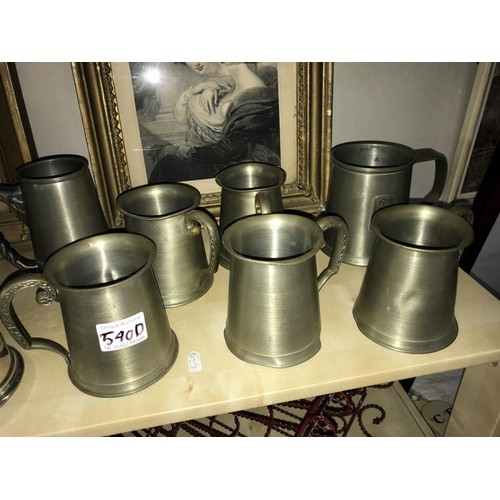 540D - 12 old pewter tankards