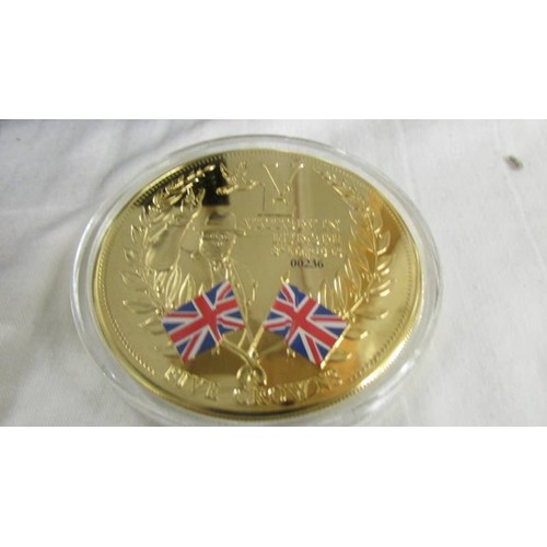 1160 - A Winston Churchill 70th anniversary of VE day commemorative 65mm 24ct gold plated coin.