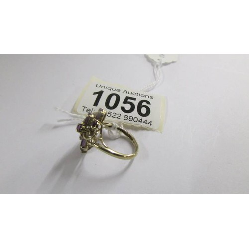 1056 - A 9ct gold dress ring, size K, 2.9 grams.