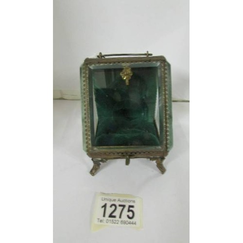 Lot 1275      