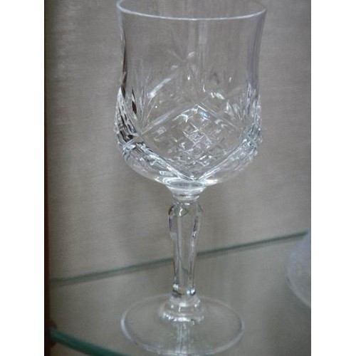 305 - A good quality mid 20C oval cut glass decanter and six glasses.   COLLECT ONLY.