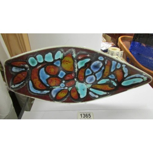 1365 - A Poole pottery shield shaped dish.