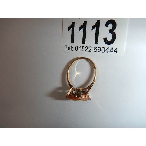 1113 - A 9ct gold cameo ring, size M, 4 grams, in good condition, well marked.