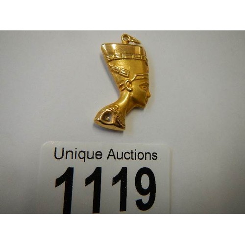 1119 - A 9ct gold Tut-ankh-amun pendant, (tests as 9ct) 4 grams.