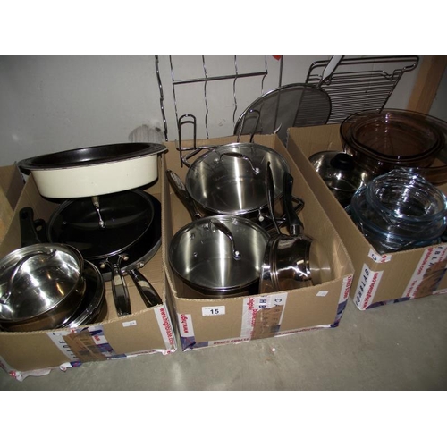 15 - A good lot of saucepans, frying pans and Pyrex dishes COLLECT ONLY