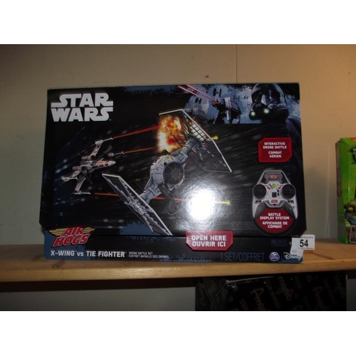 54 - A sealed air hogs Star Wars X-Wing US tie fighter drone battle set COLLECT ONLY