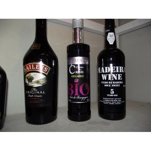 76 - 7 bottles of alcohol including pink pigeon rum, 2 bottles of Baileys etc COLLECT ONLY