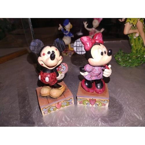 253 - 5 Disney traditions by Jim Shore figures plus 2 other Disney figures Minnie and Mickey etc