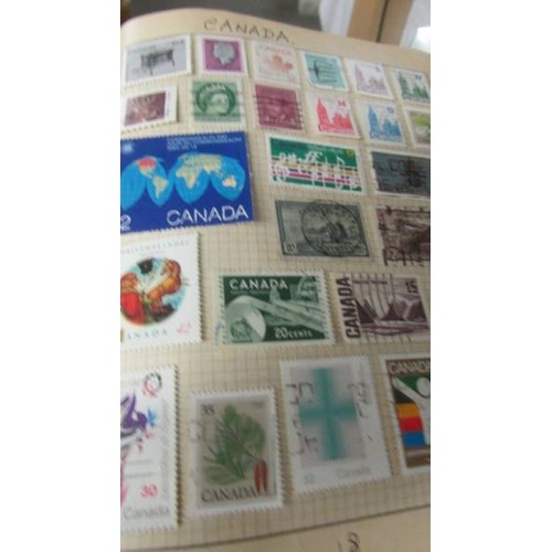 1491 - Four albums of world stamps.