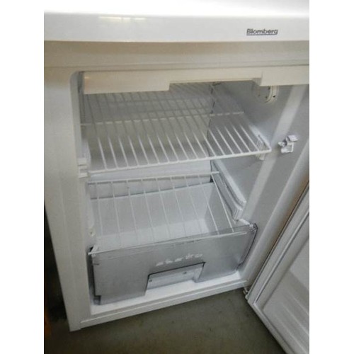 758 - A Blomberg fridge, COLLECT ONLY.