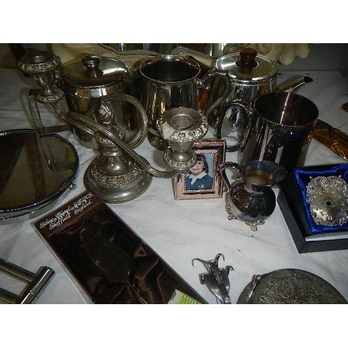 766 - A mixed lot of silver plate and a mirror. COLLECT ONLY.