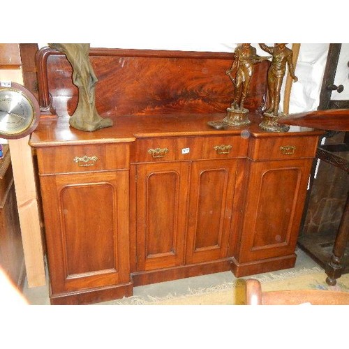 1615 - A Victorian mahogany break front sideboard in good condition, COLLECT ONLY.