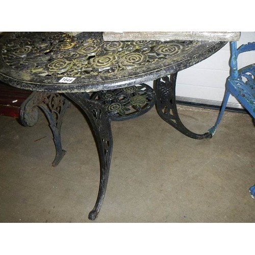 1649 - A metal garden table, COLLECT ONLY.