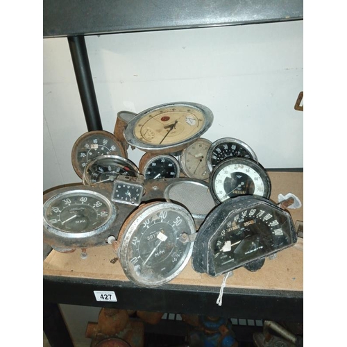 427 - A good lot of rare complete speedometers, COLLECT ONLY