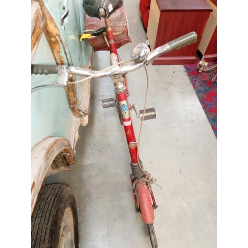 453 - A rare  original Moulton Mini automatic complete with rare rear basket integral lock etc. COLLECT ON... 