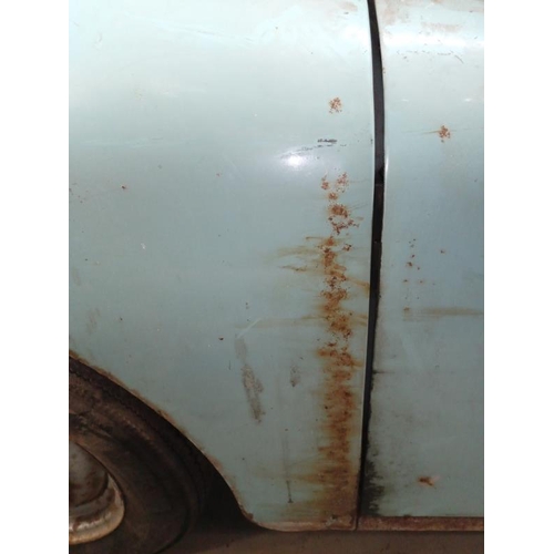 455 - A Morris Minor Traveller, dry stored since 1981, in need of total restoration, no keys or paperwork,... 