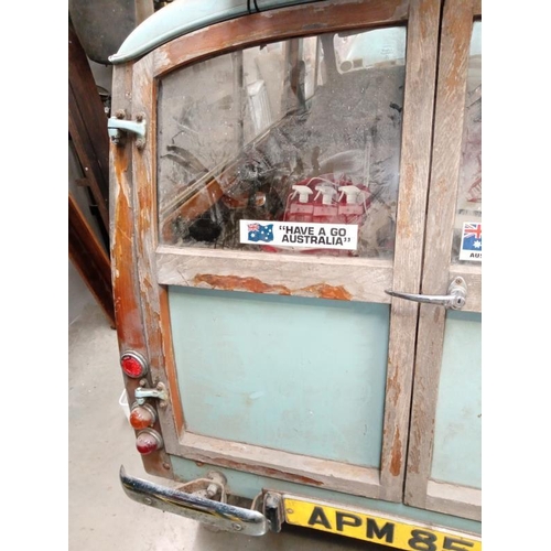 455 - A Morris Minor Traveller, dry stored since 1981, in need of total restoration, no keys or paperwork,... 