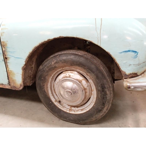 455 - A Morris Minor Traveller, dry stored since 1981, in need of total restoration, no keys or paperwork,... 