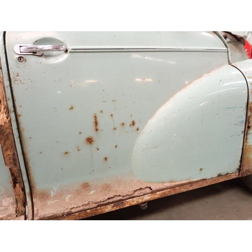 455 - A Morris Minor Traveller, dry stored since 1981, in need of total restoration, no keys or paperwork,... 