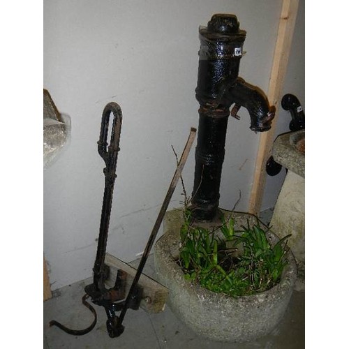 1669 - A garden pump etc. COLLECT ONLY.