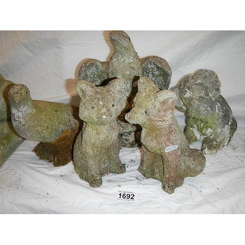 1692 - A quantity of garden ornaments, COLLECT ONLY