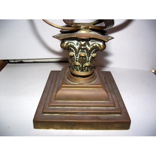 1454 - A Victorian brass oil lamp base/