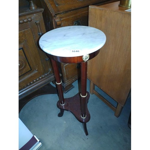 1646 - A marble top circular hall table.  COLLECT ONLY.