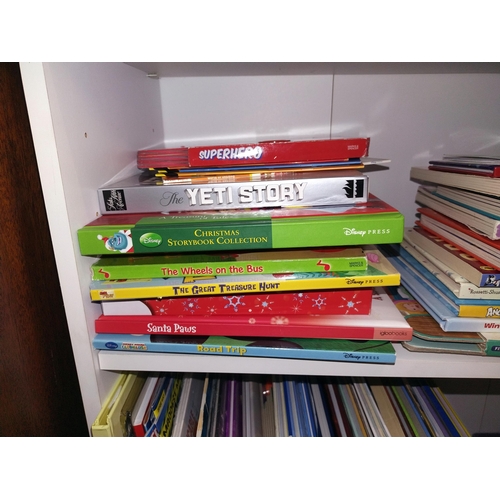 355 - A good lot of children's books on 3 shelves (mainly for younger children/toddlers), COLLECT ONLY