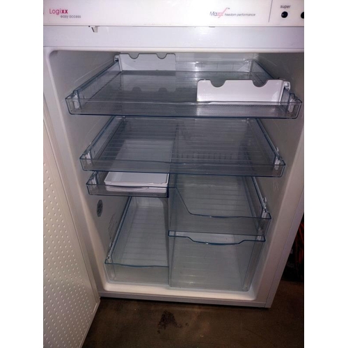 377 - A Bosch Logixx easy axcess fridge