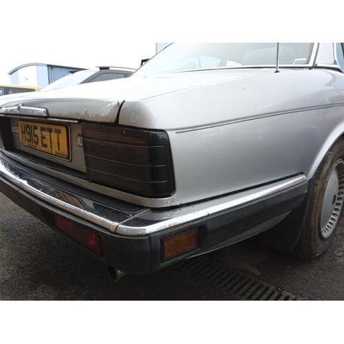 460 - A Jaguar XJ6, 4.0 litre auto, 1st registered 1/9/90, grey leather interior, dry stored at least for ... 