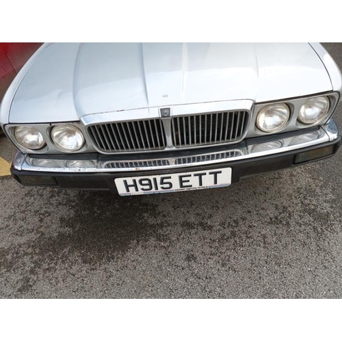 460 - A Jaguar XJ6, 4.0 litre auto, 1st registered 1/9/90, grey leather interior, dry stored at least for ... 