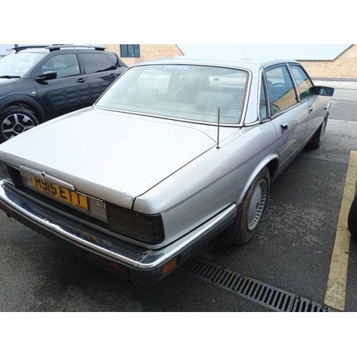 460 - A Jaguar XJ6, 4.0 litre auto, 1st registered 1/9/90, grey leather interior, dry stored at least for ... 