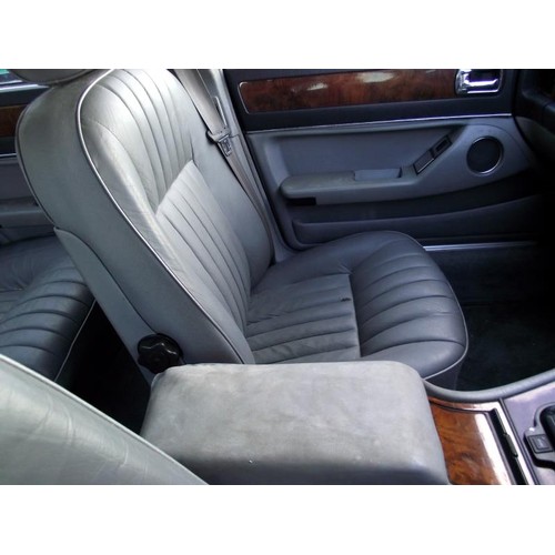 460 - A Jaguar XJ6, 4.0 litre auto, 1st registered 1/9/90, grey leather interior, dry stored at least for ... 