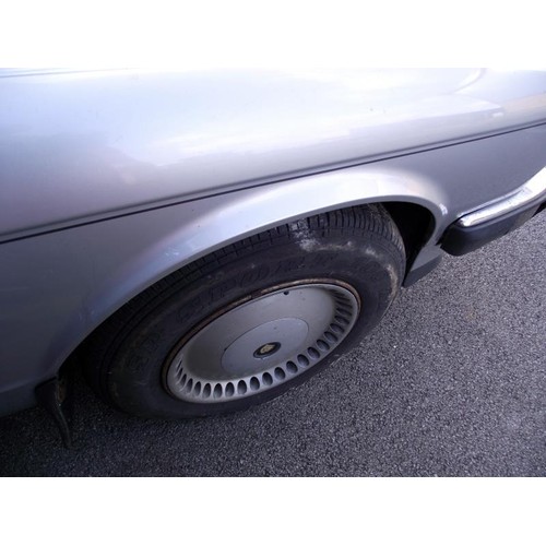 460 - A Jaguar XJ6, 4.0 litre auto, 1st registered 1/9/90, grey leather interior, dry stored at least for ... 