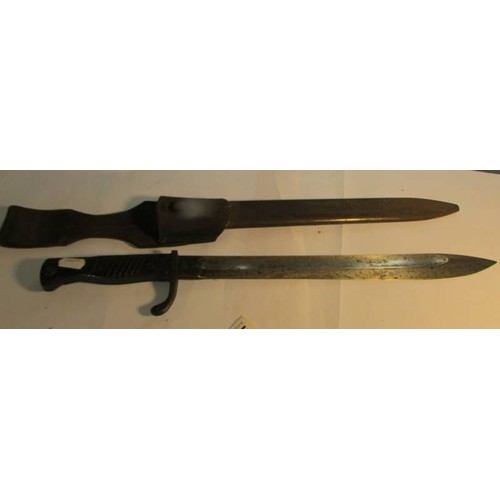 2155 - A WW1 German bayonet in scabbard, Gottliee, Hammesfahr, Slingenfoche. 55 cm long. COLLECT ONLY