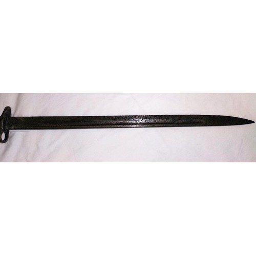 2162 - A standard English WW1 bayonet COLLECT ONLY