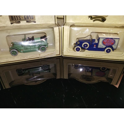 1007 - A mixed collection of boxed die cast including Corgi Jaguar collection & Prestige Ford Cabriolet etc... 