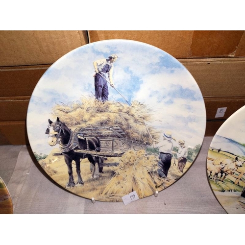 1045 - A quantity of horse related collectors plates including 12 Wedgwood & 4 Kaiser porcelain. COLLECT ON... 