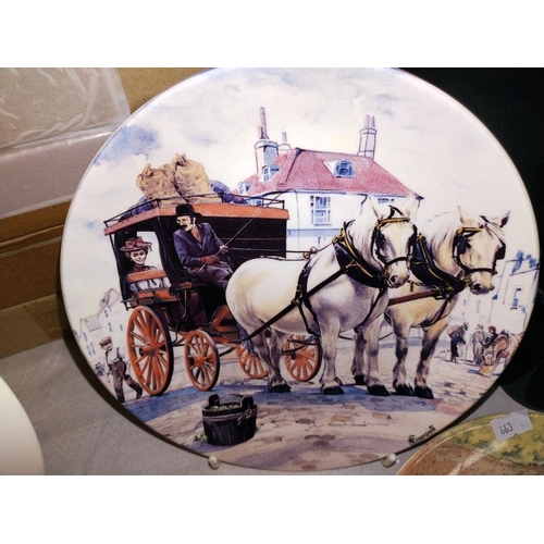 1045 - A quantity of horse related collectors plates including 12 Wedgwood & 4 Kaiser porcelain. COLLECT ON... 