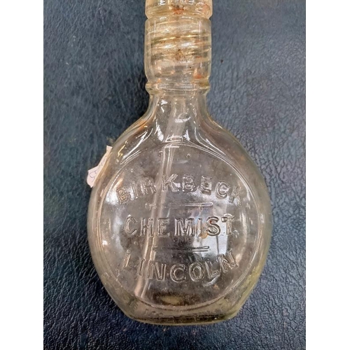 1050 - A quantity of vintage bottles including stoneware Lincoln ginger beer bottles. COLLECT ONLY.