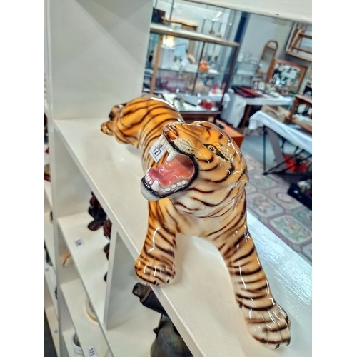 127 - A large Italian porcelain tiger by Favaro Cecchetto length 61cm, COLLECT ONLY.