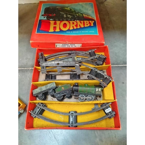 1097 - A Hornby 0 gauge goods train set no 20 and Dublo 00 gauge train set. COLLECT ONLY.