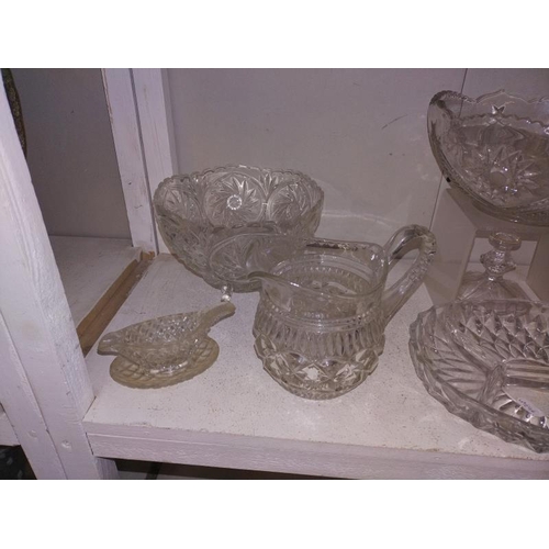 1087 - A good selection of vintage moulded glass, including Jugs and bowls etc.  COLLECT ONLY.