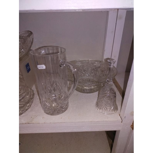 1087 - A good selection of vintage moulded glass, including Jugs and bowls etc.  COLLECT ONLY.