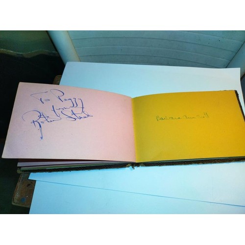 2093 - An excellent autograph book including:
Walt Disney, Buster Keaton, Burt Lancaster, Dinah Shore, Mary... 