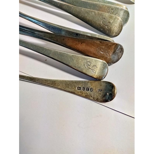 2089 - Ten Georgian Silver dessert spoons, London 1792 x4, 1797 x 2, 1787 x1, 1806 x2, 1821 x1.  Weight 542... 