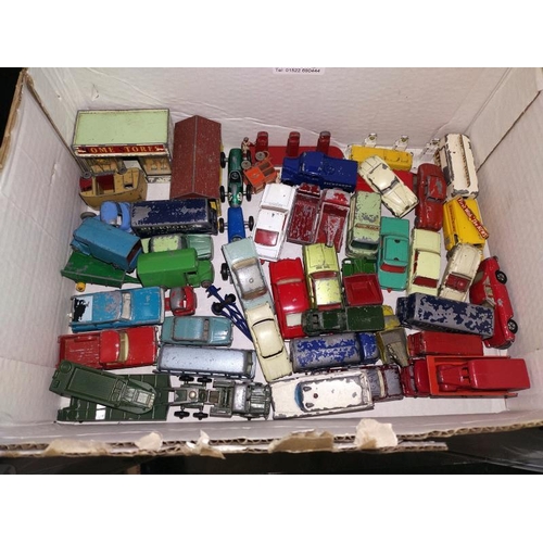 1123 - A box of mainly early Lesney/ Matchbox 1-75 Diecast vehicles, including Jaguar, MGA, Bedford etc.