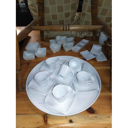 1293 - A quantity of catering dishes etc. COLLECT ONLY.